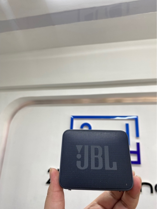 Loa Bluetooth JBL Go Essential 2 - Màu xám - Ngoại hình 97.5% - pin yếu - Body - SẢN PHẨM LỖI KHÔNG BẢO HÀNH