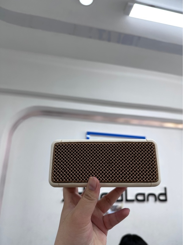 Loa Bluetooth Marshall Emberton 1 - Màu be - Ngoại hình 97% - Body