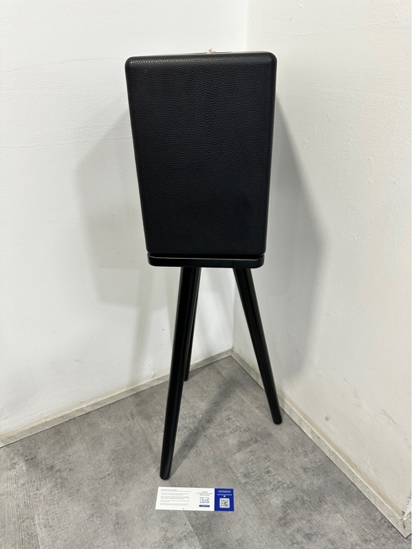 Loa Bluetooth Marshall Woburn III - Tổng công suất 150W - Màu đen - Ngoại hình 98% - Kèm box + Nguồn + Chân đế