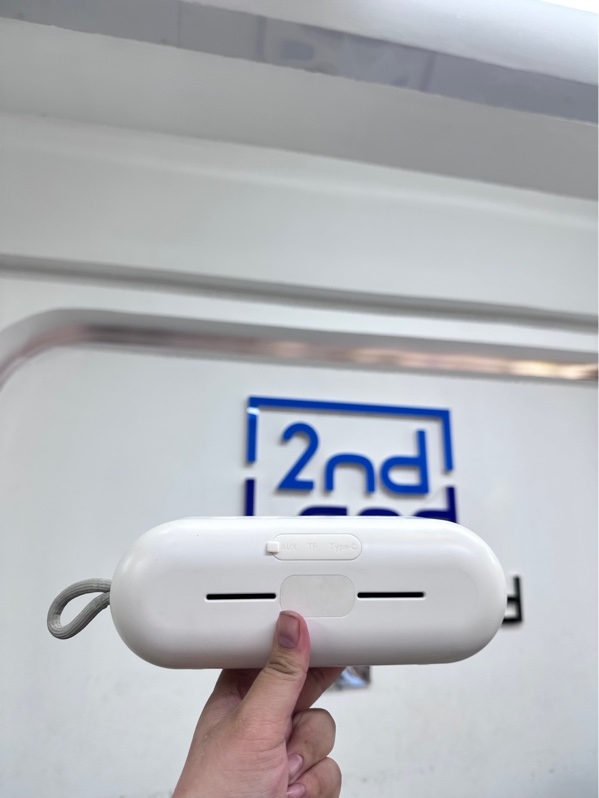 Loa Bluetooth Philips TAS2505 - Màu trắng - Ngoại hình 97.5% - Body