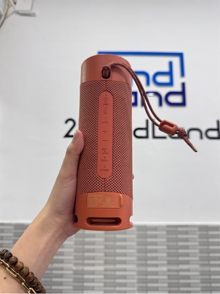 Loa bluetooth Sony SRS-XB23 - Màu đỏ - Ngoại hình: 97% - Trầy xướt, bạc màu - Body 1