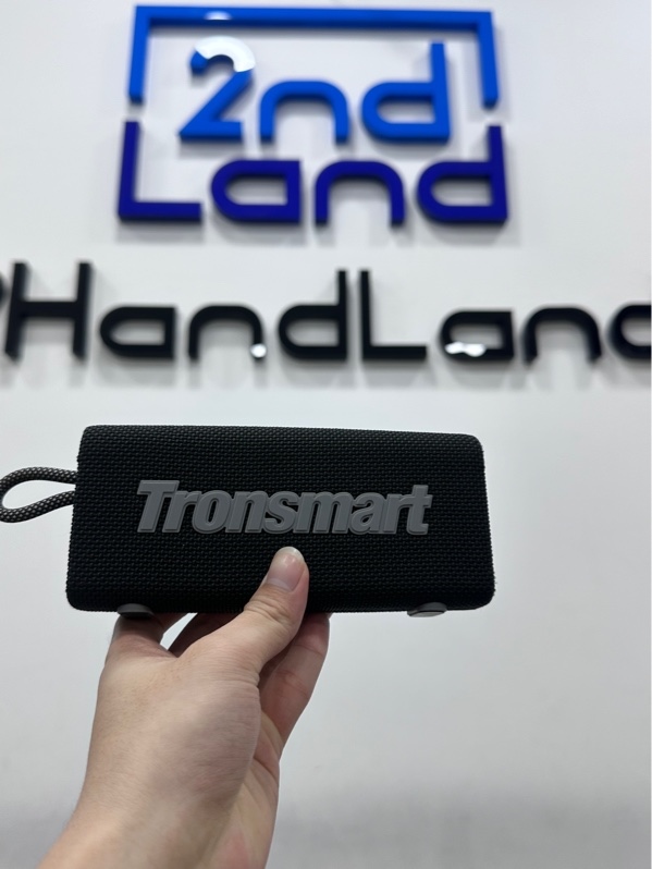 Loa Bluetooth Tronsmart Trip - Màu đen - Ngoại hình 98% - Kèm box