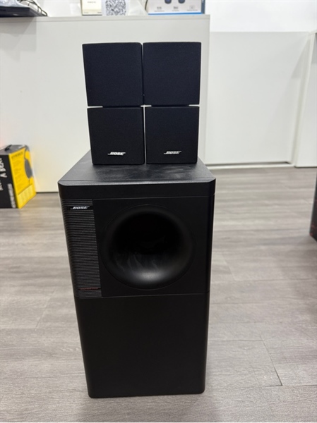 Loa Bose Acoustimass 5 Series 3 - Màu đen - Ngoại hình 98% - Bụi , trầy nhẹ 2 loa nhỏ - Body