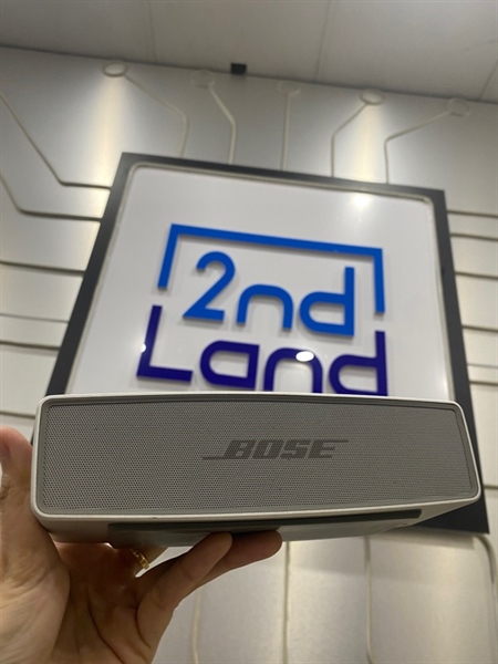 Loa Bose Soundlink Mini 2 - Màu bạc - Ngoại hình: 98% - Kèm đế sạc + dây nguồn 1