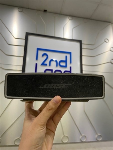 Loa Bose Soundlink Mini 2 - Màu xám - Ngoại hình: 97% - Móp lưới nhẹ - Body