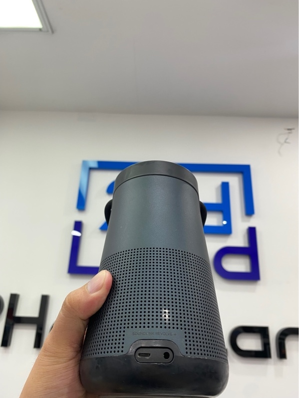 Loa Bose Soundlink Revolve I - Màu xanh - Ngoại hình: 97% - Xước cấn nhiều - Kèm sạc