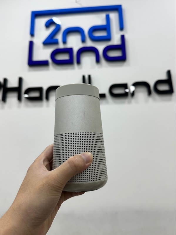 Loa Bose Soundlink Revolve - Khoảng 20W - Màu xám - Ngoại hình: 97% - Kèm sạc