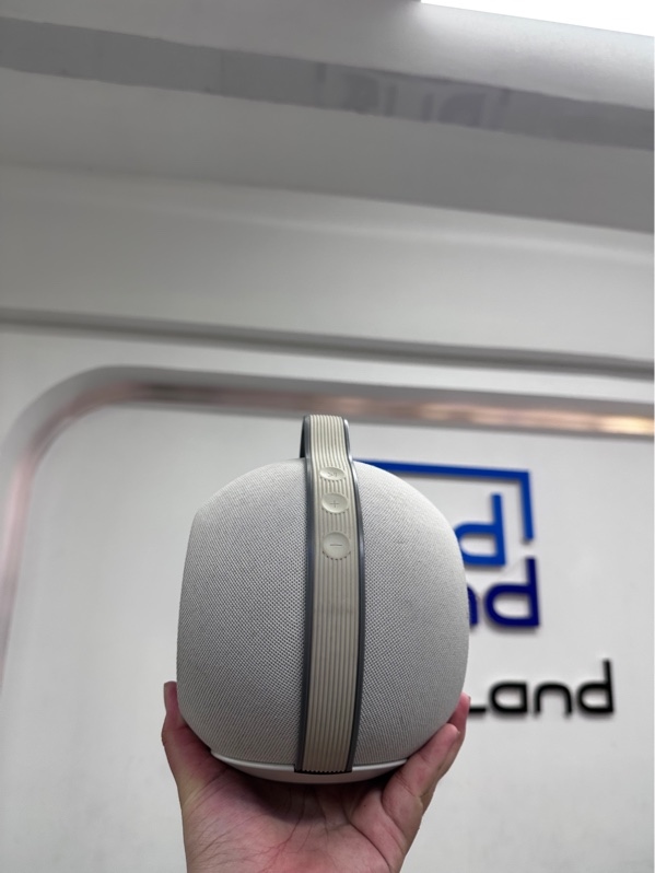 Loa Devialet Mania ER29X - Màu xám - Ngoai hình: 97.5% - Kèm túi, dây sạc
