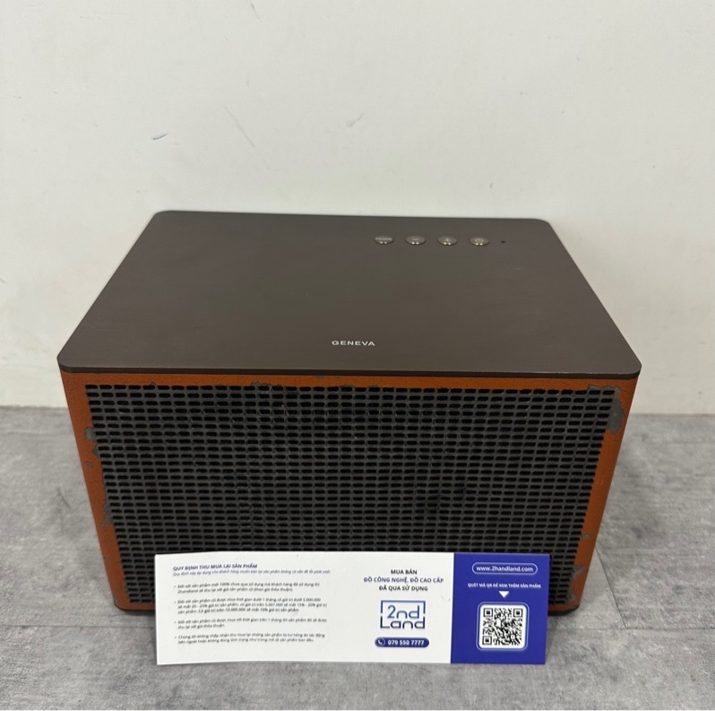 Loa Geneva Acustica Lounge - Màu nâu - Ngoại hình 97% - Trầy bong da, nút nguồn lờn nhẹ - Kèm nguồn