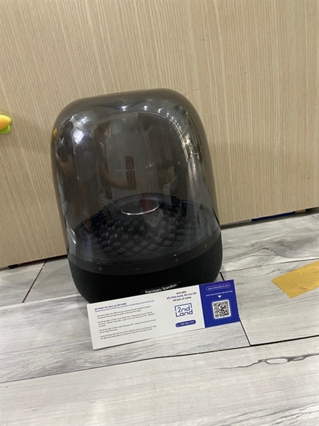 Loa Harman Kardon Aura 4 - Màu đen - Ngoại hình: 98% - Trầy dăm - Kèm nguồn