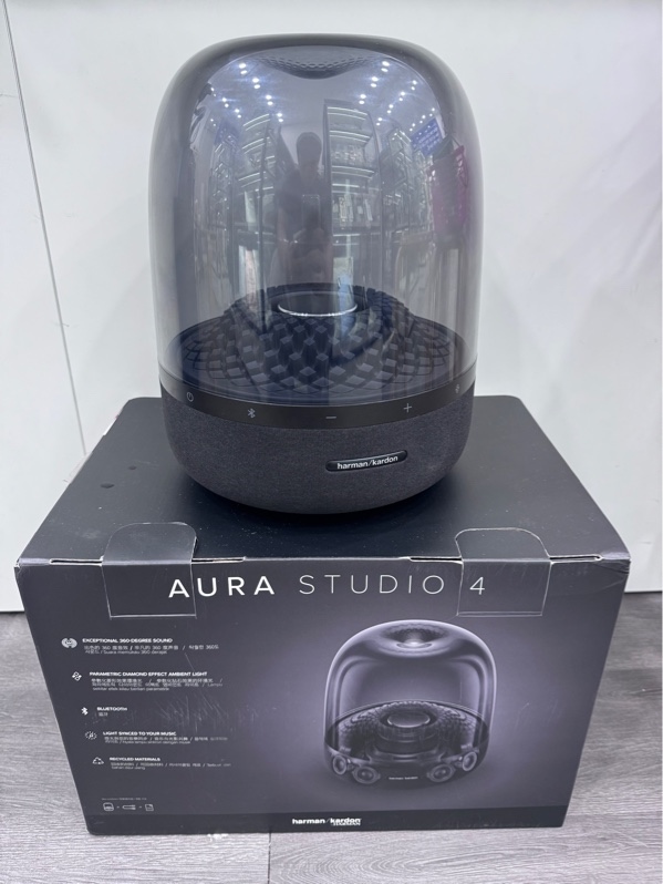 Loa Harman Kardon Aura Studio 4 - Màu đen - Ngoại hình 97,5% - Trầy xước nhẹ - Fullbox