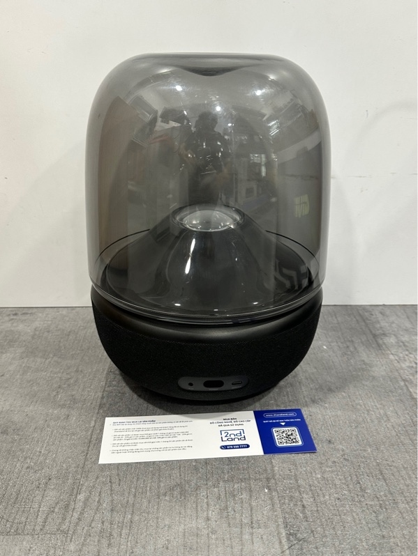 Loa Harman Kardon Aura Studio 5 - 120W - Màu đen - Ngoại hình 97% - Mất một chụp cao su đế - Kèm túi + Nguồn