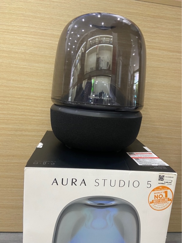 Loa Harman Kardon Aura Studio 5 - Màu đen - Ngoại hình: 97,5% - Kèm box + nguồn