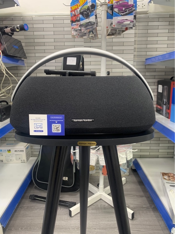 Loa Harman kardon go play 3 - Màu đen - Ngoại hình: 98% - Fullbox, kèm đế chân + túi