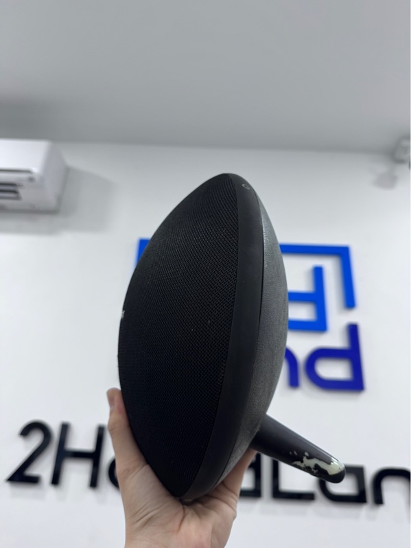 Loa Harman Kardon Onyx studio 3 - Màu đen - Ngoại hình 97% - Trầy xước - Kèm nguồn