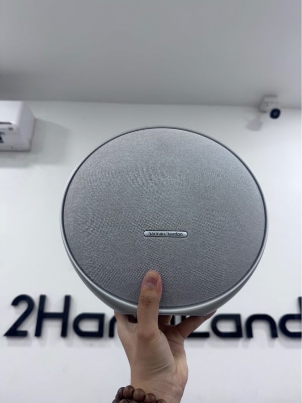 Loa Harman Kardon Onyx Studio 9 - Màu bạc - Ngoại hình 98% - Fullbox