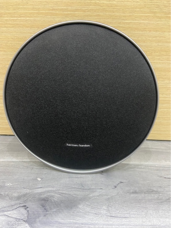 Loa Harman Kardon Onyx Studio 9 - Màu đen - Ngoại hình: 98% - Kèm sạc