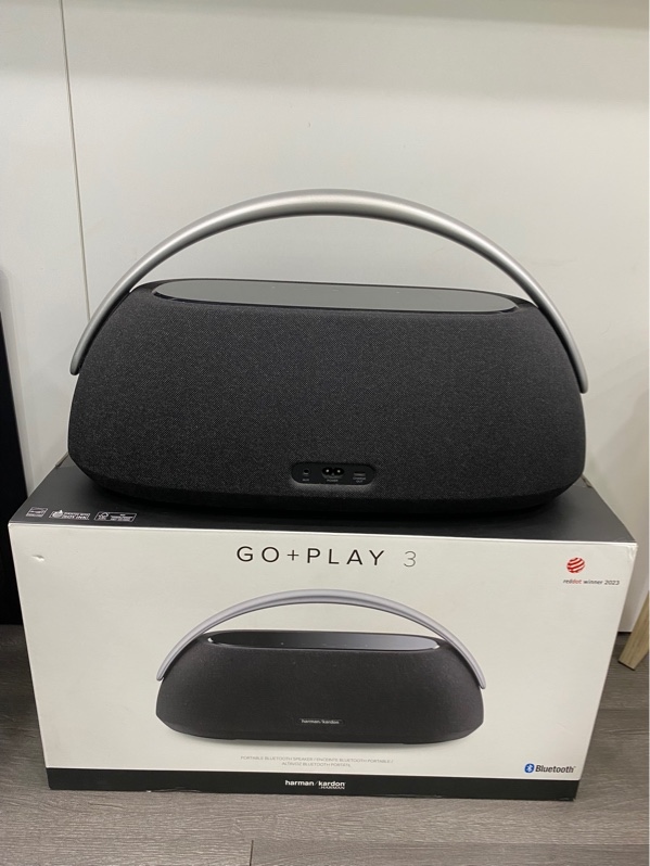 Loa HK Go Play 3 - Màu đen - Ngoại hình 98% - Kèm Box , túi , 1 dây nguồn