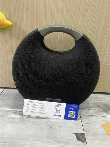 Loa HK Onyx Studio 5 - Màu đen - Ngoại hình: 97% - Kèm sạc