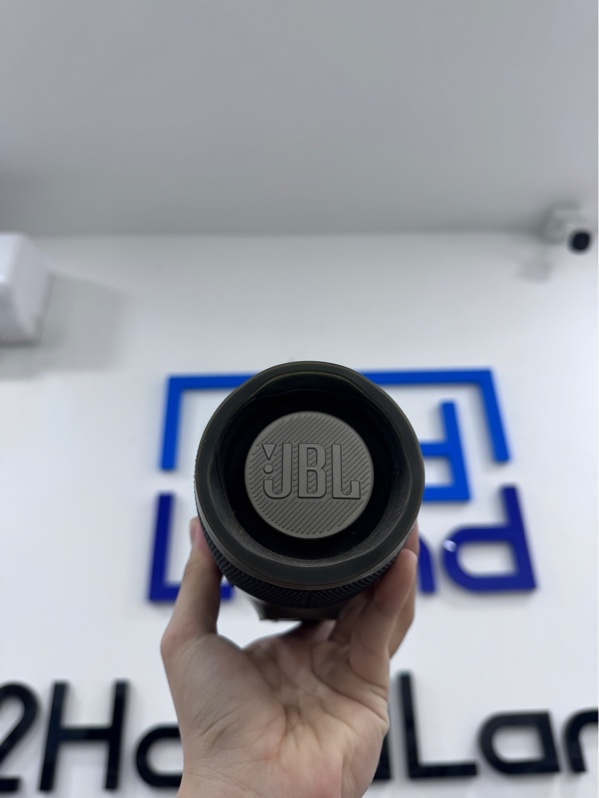 Loa JBL Charge 4 - Màu đen - Ngoại hình 97% - Cao su trầy xước - Fullbox