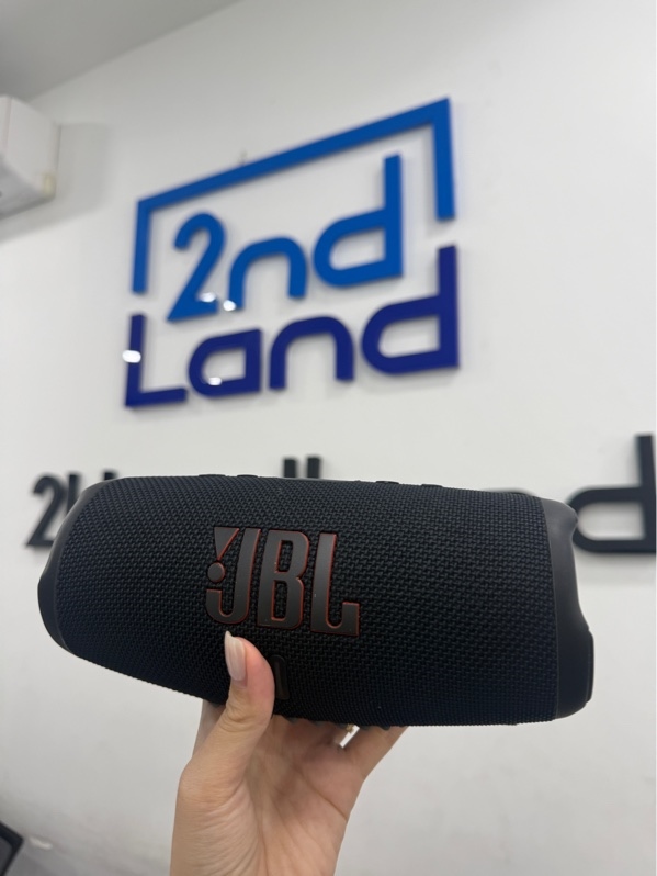 Loa JBL charge 5 - Màu đen - Ngoại hình 97% - trầy xước - Body