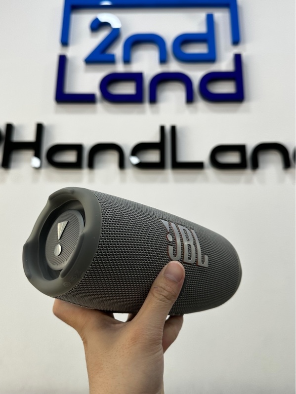 Loa JBL Charge 5 - Tổng công suất 40W RMS - Màu xám - Ngoại hình 97% - Tróc cao su - Kèm sạc linh kiện