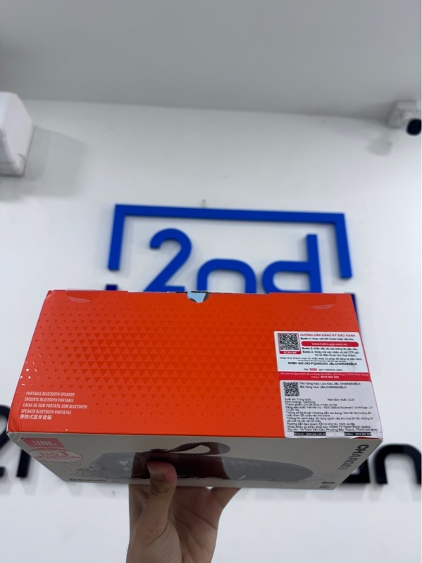 Loa JBL Charge 6 - Màu đen - Có tem PGI, chính hãng - Newseal