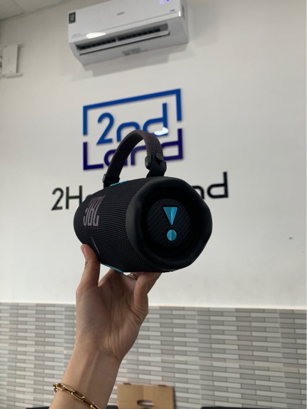 Loa JBL charge 6 - Màu đen - Ngoại hình: 98% - Box