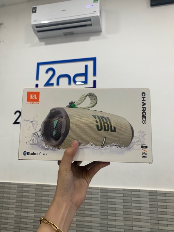Loa JBL Charge 6 - Màu vàng cát - Newseal