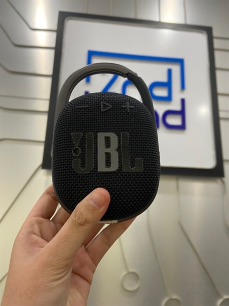 Loa JBL Clip 4 - Màu đen - Ngoại hình: 97% - Cấn, mất đệm cao su - Body