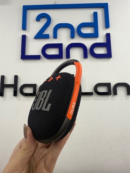 Loa JBL Clip 4 - Màu đen - Ngoại hình 97% - Mất chữ J phần cap su chống trượt bị tróc , trầy - Body 1