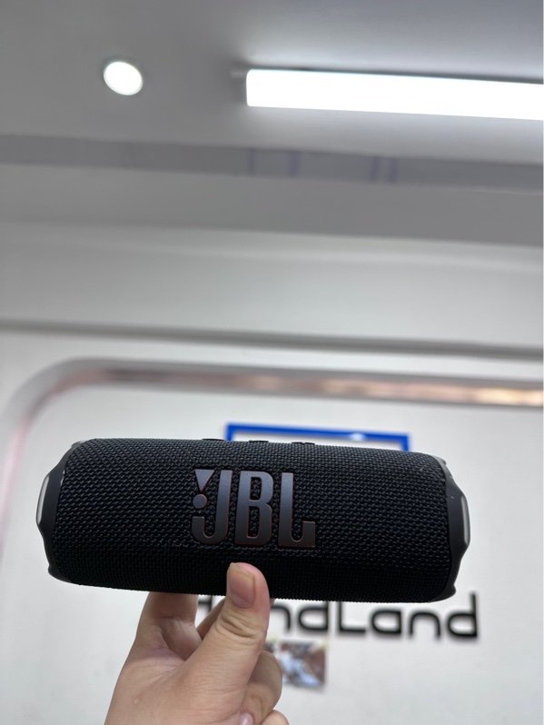 Loa JBL Flip 7 - Màu đen - Ngoại hình 97.5% - Hở đệm cao su nhẹ - Fullbox
