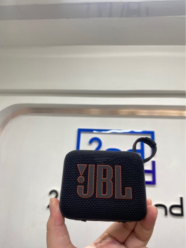 Loa JBL Go 4 - Màu đen - Ngoại hình 98% - Kèm box, cáp sạc