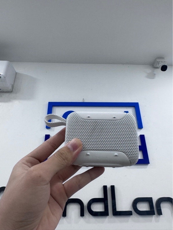 Loa JBL Go 5 - Màu trắng - Ngoại hình 98% - Kèm box