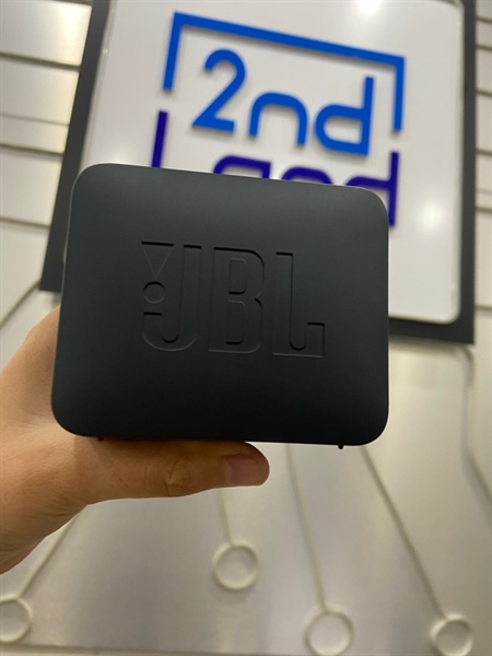Loa JBL Go Essential - Màu đen - Ngoại hình: 99% - Body 2