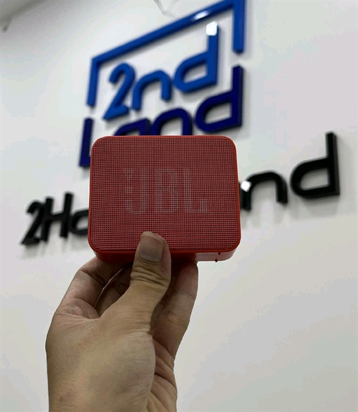 Loa JBL Go Essential - Màu đỏ - Ngoại hình 99% - Body 5