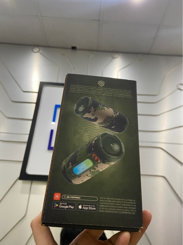 Loa JBL Grip - Màu camo - Newseal