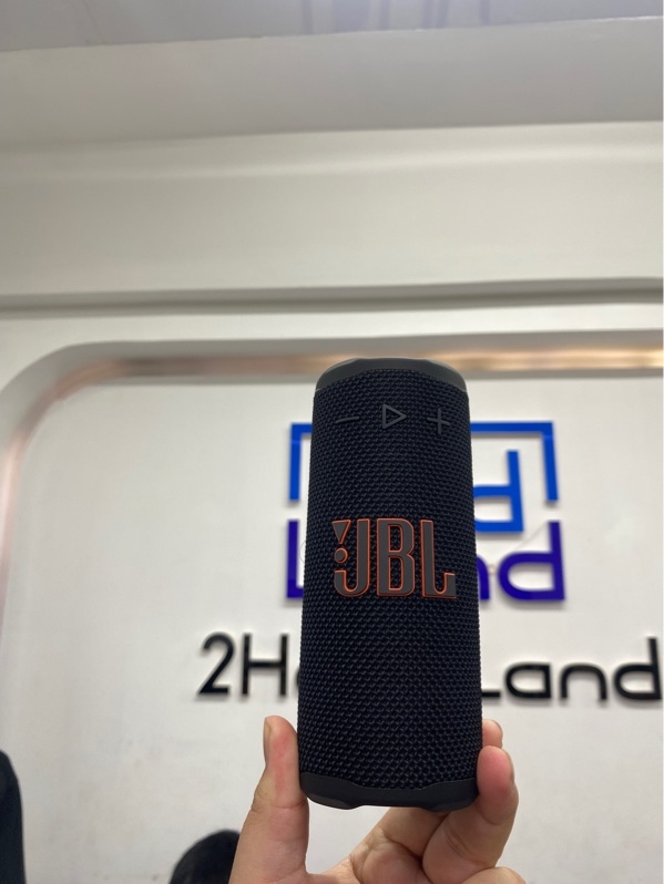 Loa JBL Grip - Màu đen - Ngoại hình 98% - Kèm box - Còn BH đến 6/5/2027