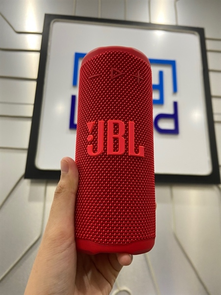 Loa JBL Grip - Màu đỏ - Ngoại hình: 98% - Kèm dây sạc