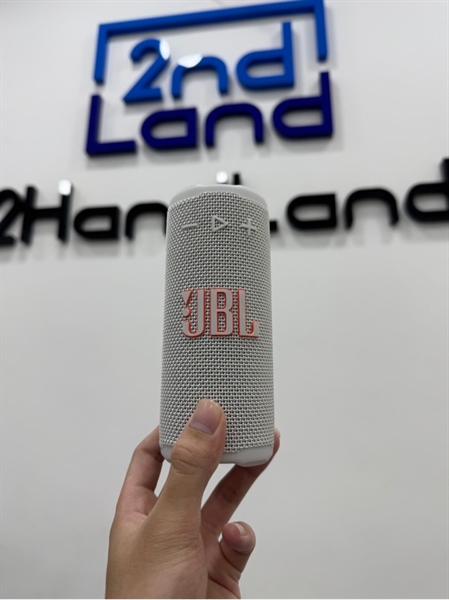 Loa JBL Grip - Màu trắng - Ngoại hình 99% - Kèm sạc