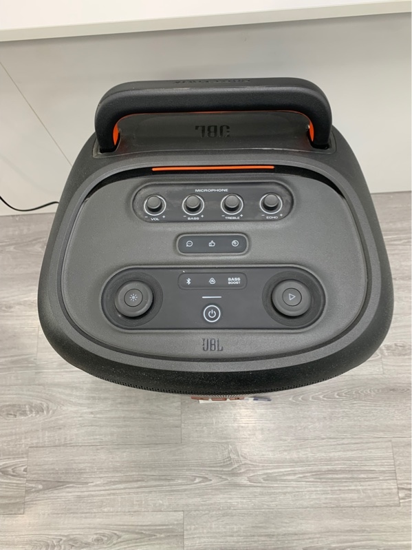 Loa JBL Partybox 520 - Màu đen - Ngoại hình: 98% - Fullbox