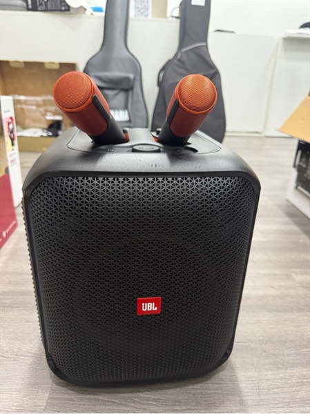Loa JBL Partybox Encore 1 - Màu đen - Ngoại hình 97% - Trầy - Kèm 2 mic