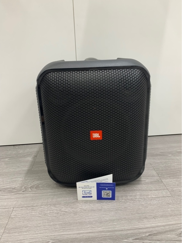 Loa JBL Partybox Encore Essential - Màu đen - Ngoại hình: 98% - Kèm nguồn ,không mic