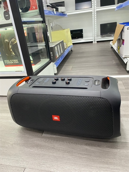 Loa JBL Partybox on the go - Màu đen - Ngoại hình 98% - Kèm nguồn , 2 mic