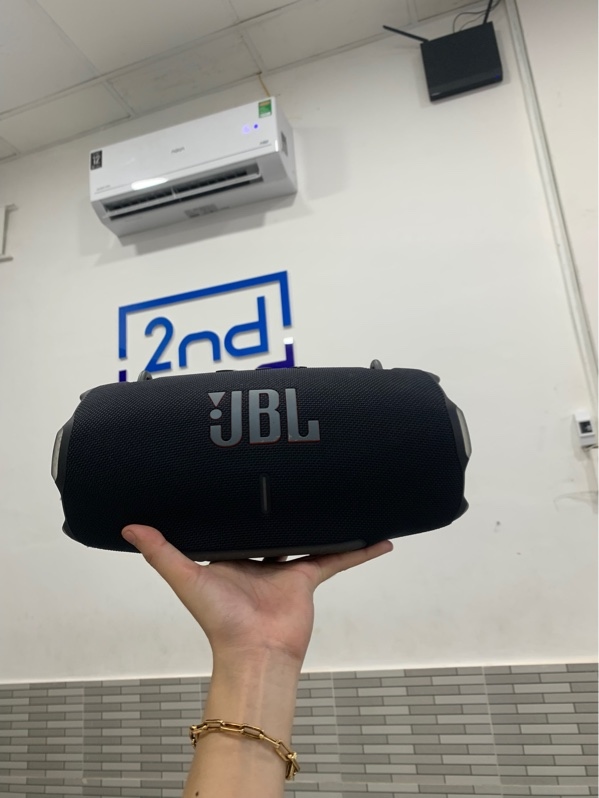 Loa Jbl xtreme 4 - Màu đen - Ngoại hình: 97% - Trầy nhẹ - Fullbox