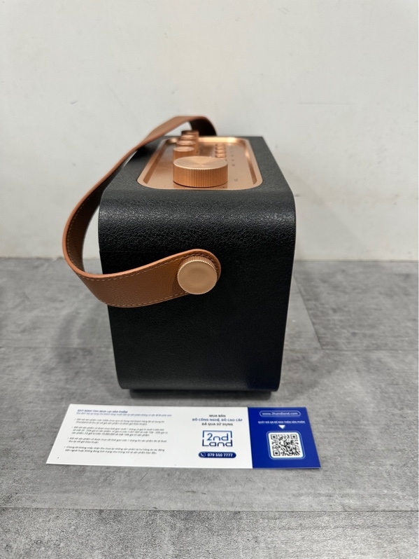 Loa Karaoke Bluetooth iNext LD_KSP901 - Công suất đỉnh 120W - Màu nâu đen - Ngoại hình 98% - Kèm 2 mic + Box + Dây sạc
