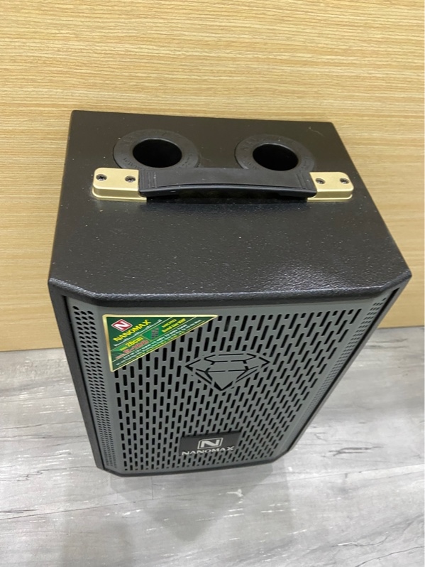 Loa Karaoke Nanomax S 100 - Màu đen - Ngoại hình: 98% - Kèm nguồn + 2 mic