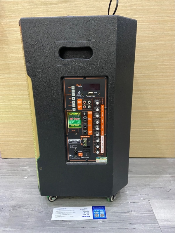 Loa kéo Karaoke Nanomax SK-212 - Màu đen - Ngoại hình: 97% - Xước thân - Body - Kèm nguồn