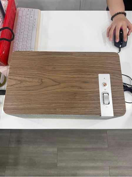 Loa Klipsch The Three Plus - Màu Walnut - Ngoại hình 98% - Kèm dây nguồn 1