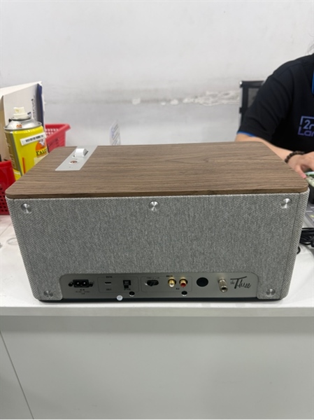 Loa Klipsch The Three Plus - Màu Walnut - Ngoại hình 98% - Kèm dây nguồn 2